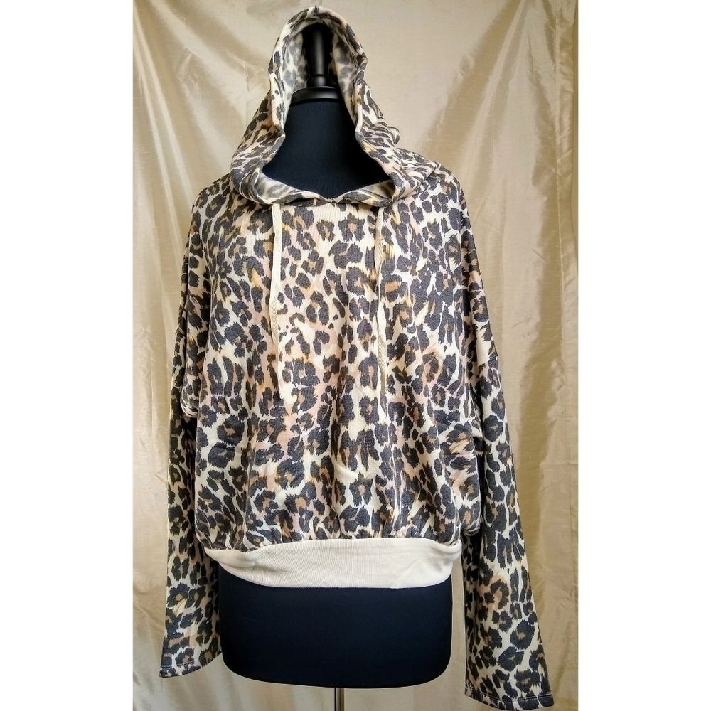 BP Leopard Print Cropped Hooded Sweatshirt - 2X - Picture 5 of 10